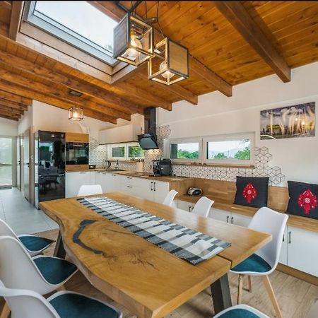 Apartament Pod Bukowym Lasem Meszna Bagian luar foto
