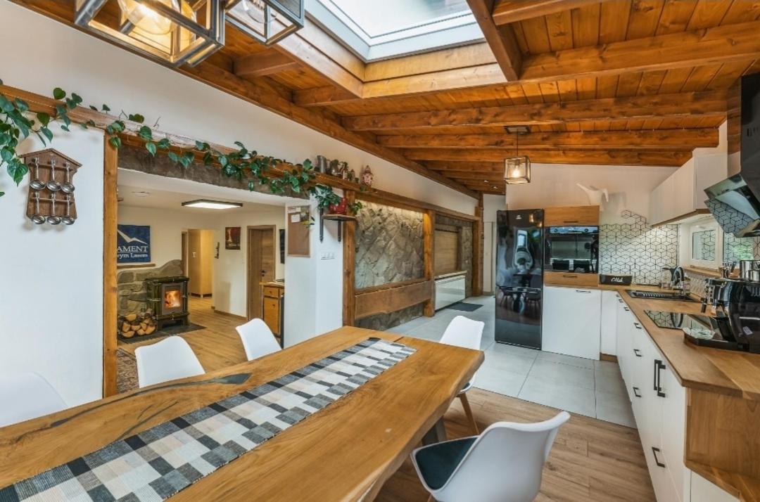 Apartament Pod Bukowym Lasem Meszna Bagian luar foto